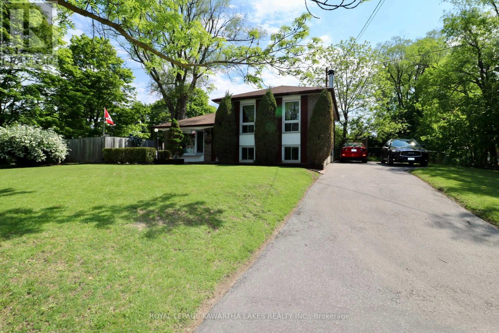 403 Alper Street, Richmond Hill, Ontario  L4C 2Z5 - Photo 2 - N10415377