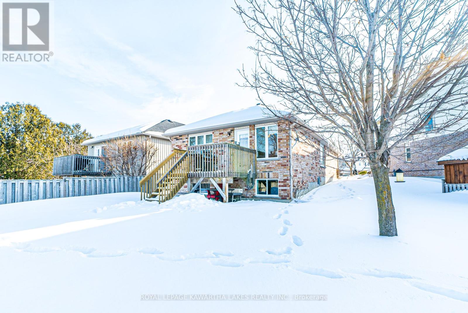 36 Fallingbrook Crescent, Kawartha Lakes, Ontario  K9V 0B3 - Photo 34 - X11970988