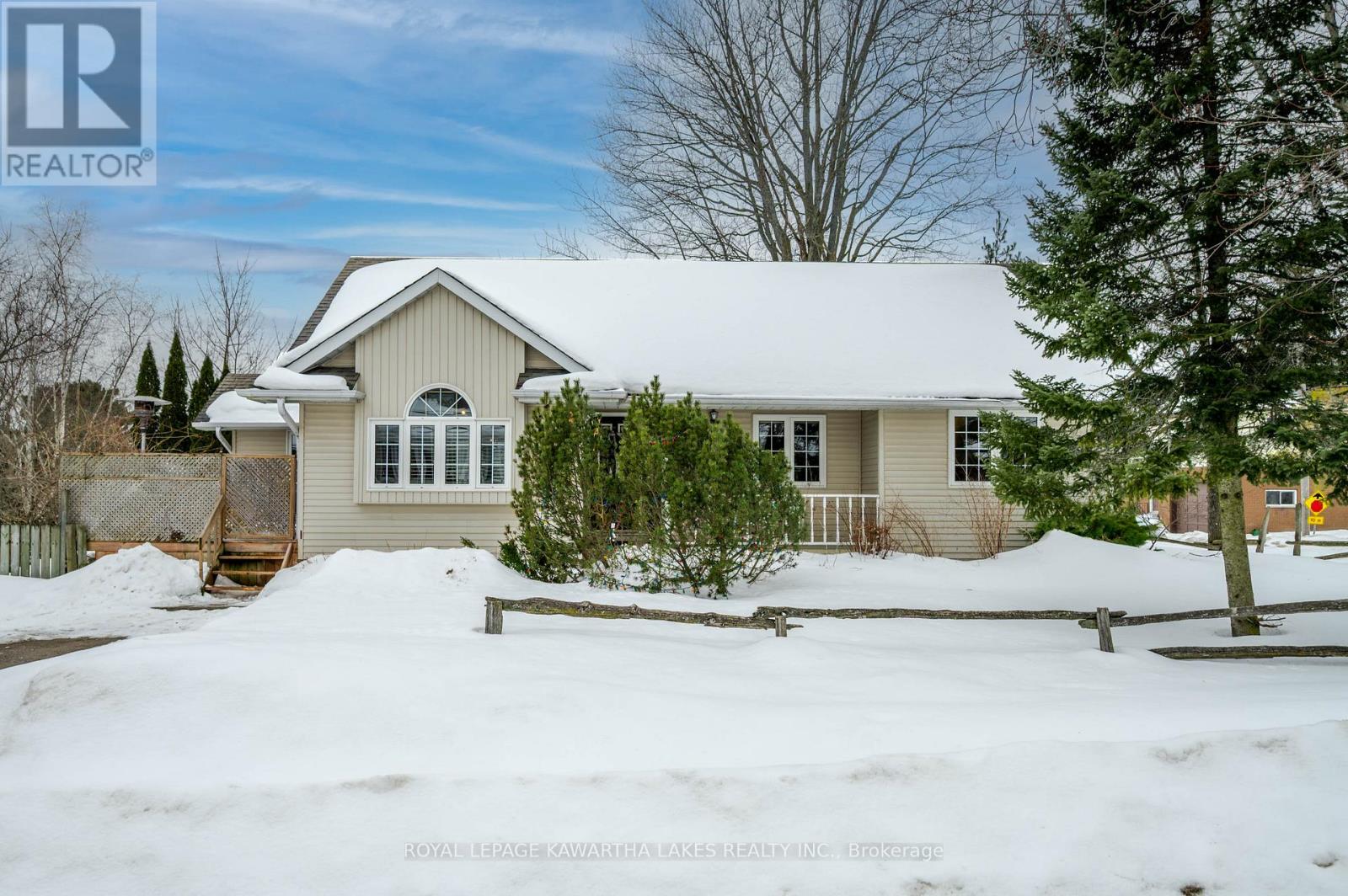 12 Mary Street E, Kawartha Lakes, Ontario  K0L 2W0 - Photo 1 - X12001203