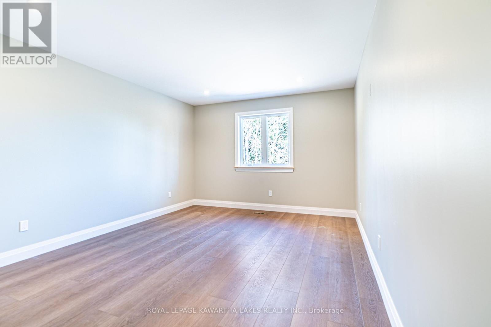6 Patrick Street, Kawartha Lakes, Ontario  K0M 2B0 - Photo 19 - X12072455