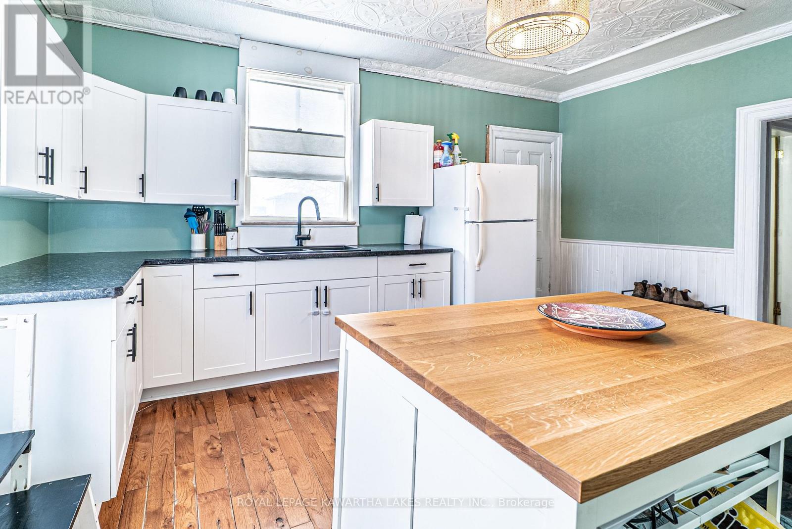 79 King Street, Kawartha Lakes, Ontario  K0M 2T0 - Photo 20 - X12110309