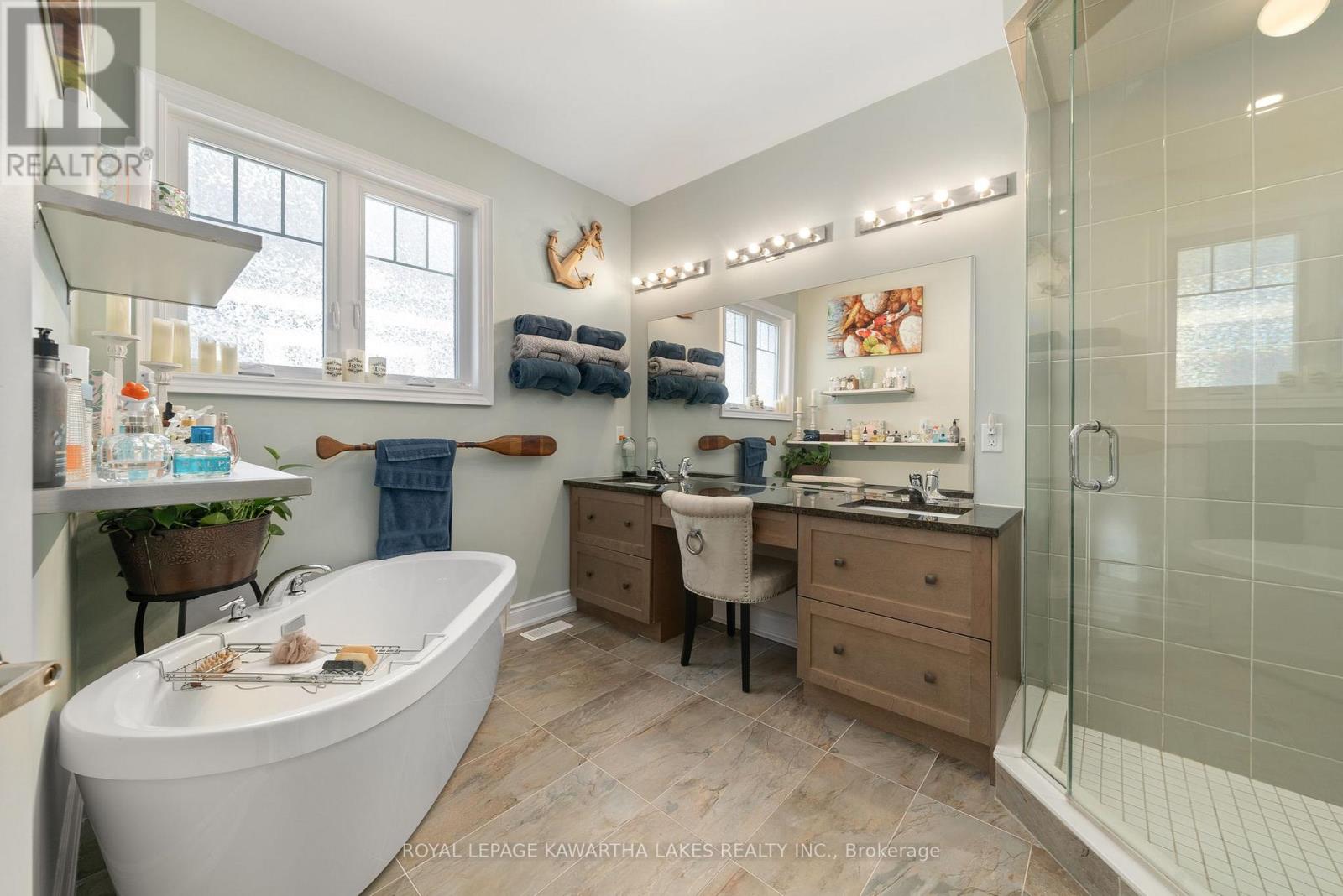 79 Rosedale Trail, Kawartha Lakes, Ontario  K0M 1N0 - Photo 17 - X12111349