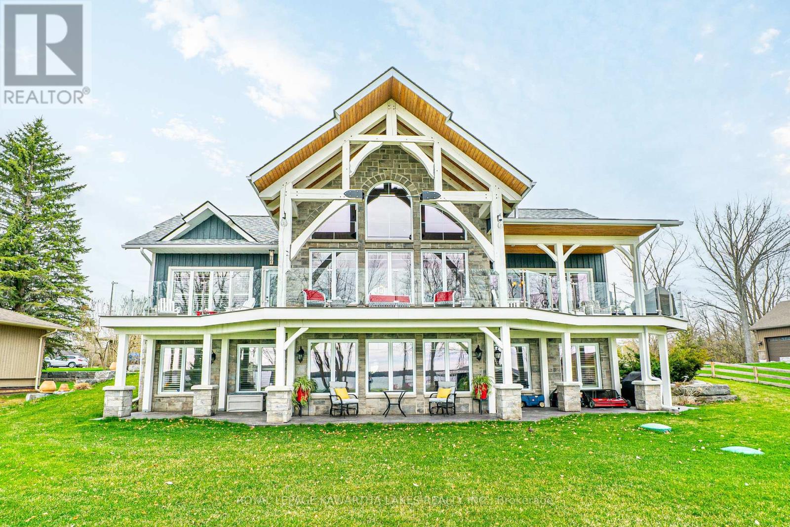 <div class="slider-price">$2,380,000</div><p>56 Falls Bay Road, Kawartha Lakes, Ontario</p>