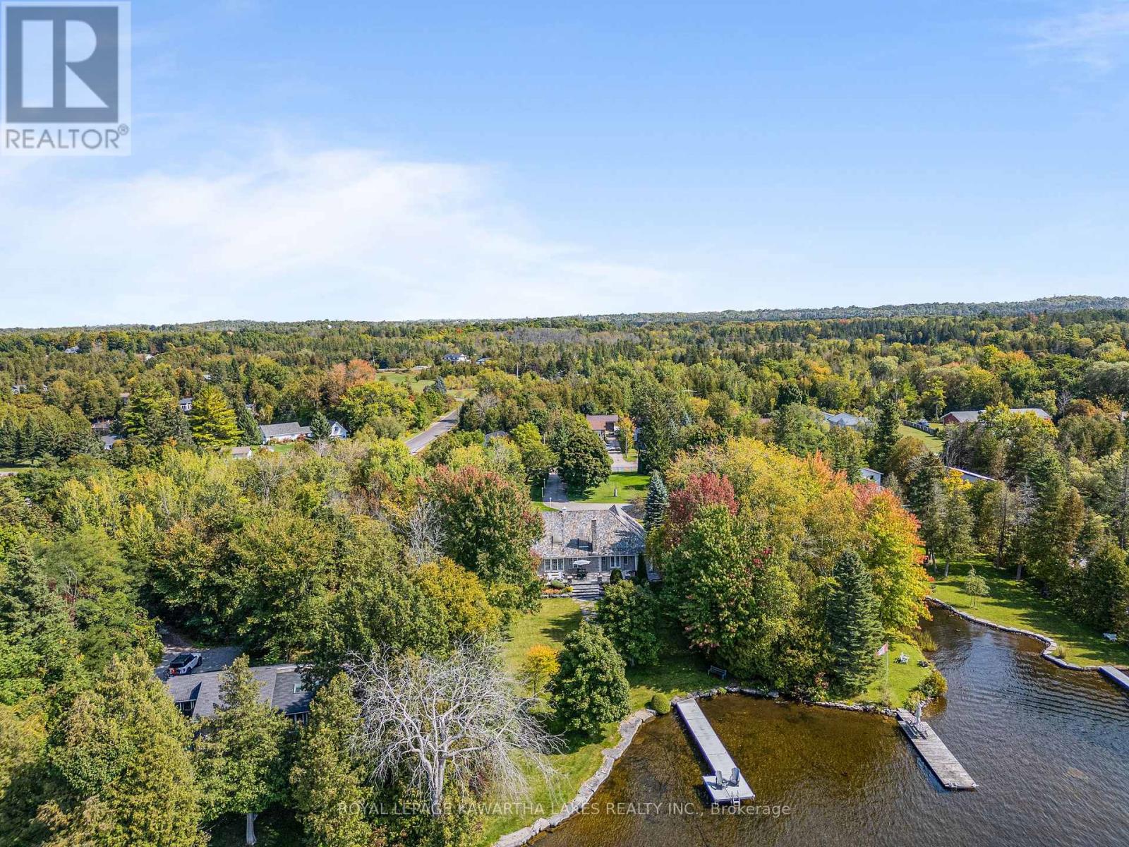 4 Sturgeon Glen Road, Kawartha Lakes, Ontario  K0M 1N0 - Photo 15 - X12124775