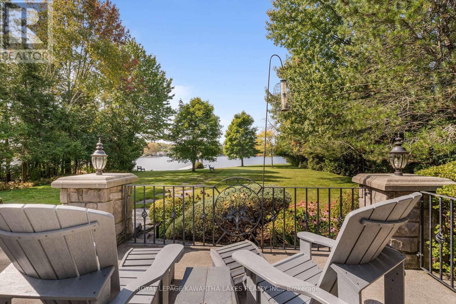 4 Sturgeon Glen Road, Kawartha Lakes, Ontario  K0M 1N0 - Photo 8 - X12124775