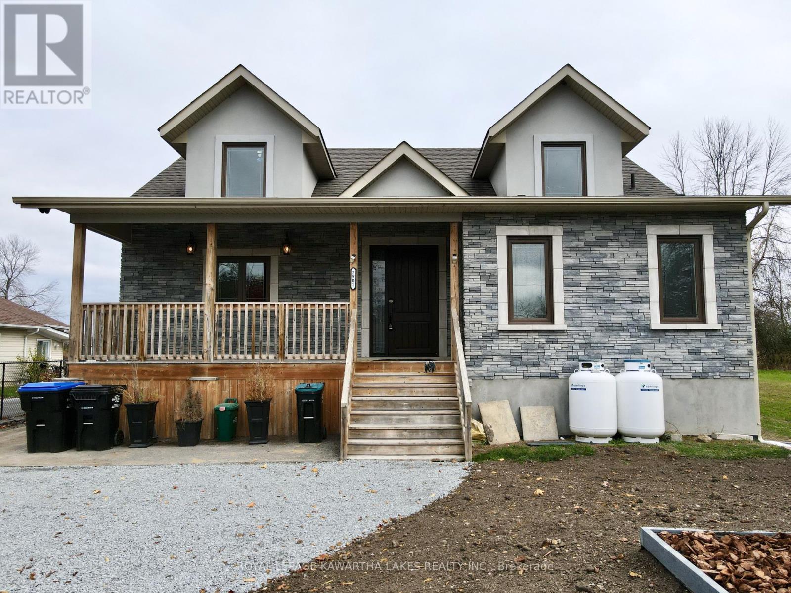 2501 Lakeshore Drive, Ramara, Ontario  L0K 1B0 - Photo 3 - S12133828