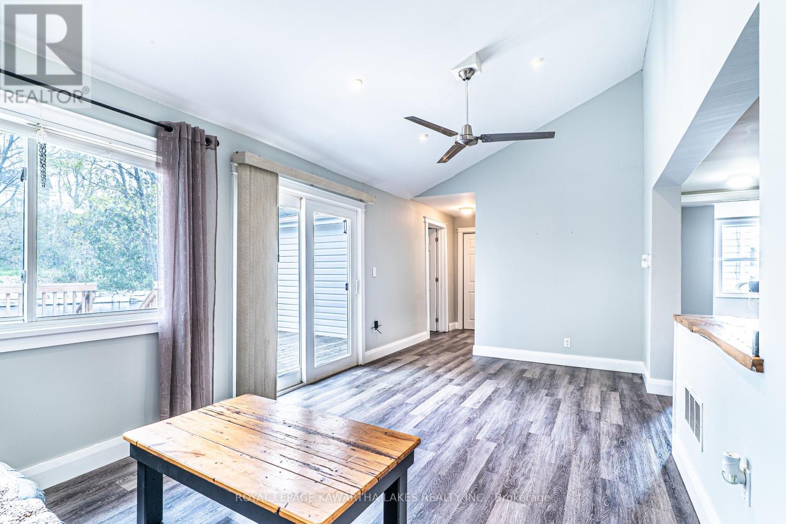 68 Ridout Street, Kawartha Lakes, Ontario  K9V 2B8 - Photo 14 - X12137233