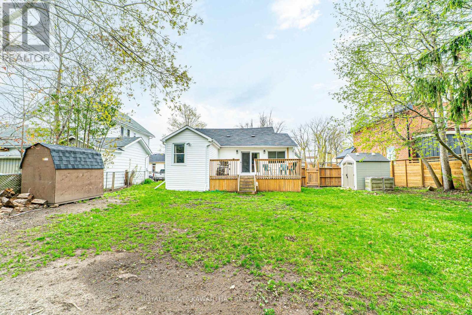 68 Ridout Street, Kawartha Lakes, Ontario  K9V 2B8 - Photo 24 - X12137233