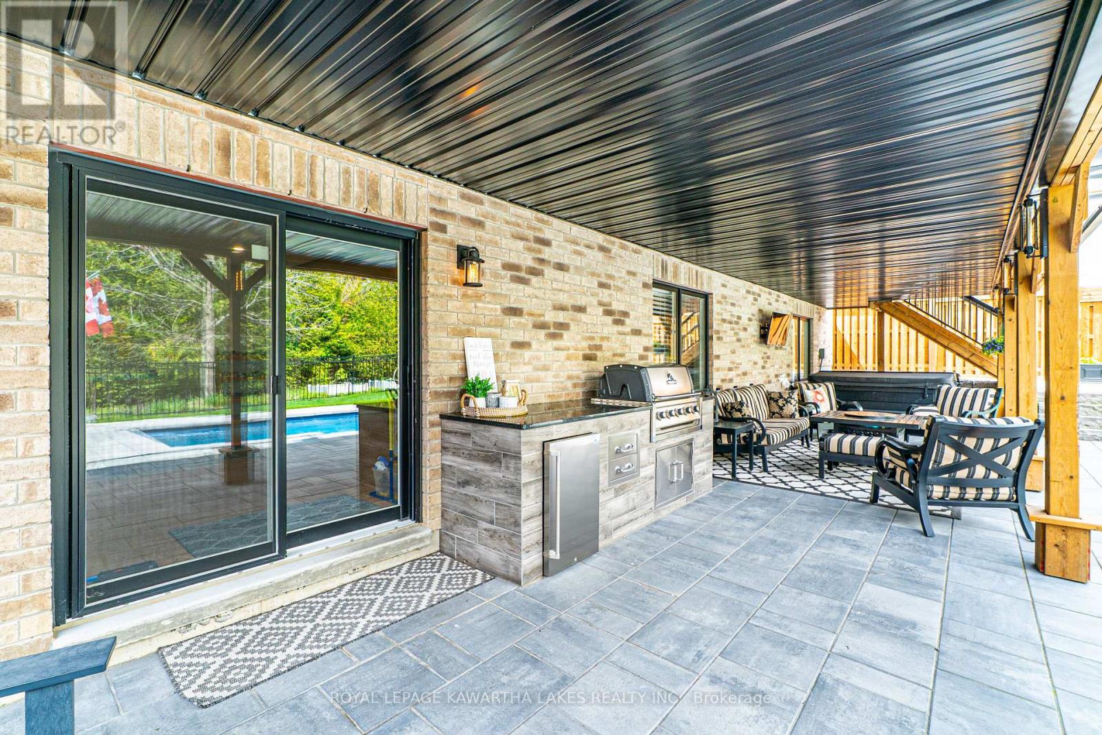 24 Alcorn Drive, Kawartha Lakes, Ontario  K9V 0N1 - Photo 38 - X12137614