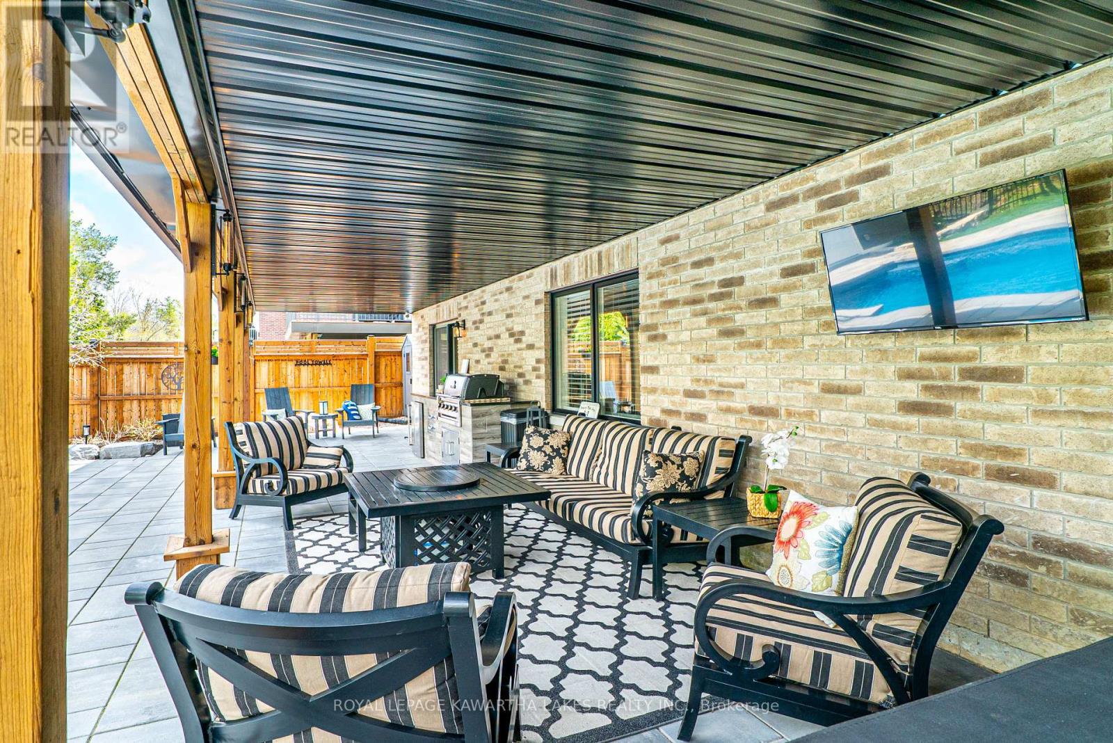 24 Alcorn Drive, Kawartha Lakes, Ontario  K9V 0N1 - Photo 39 - X12137614