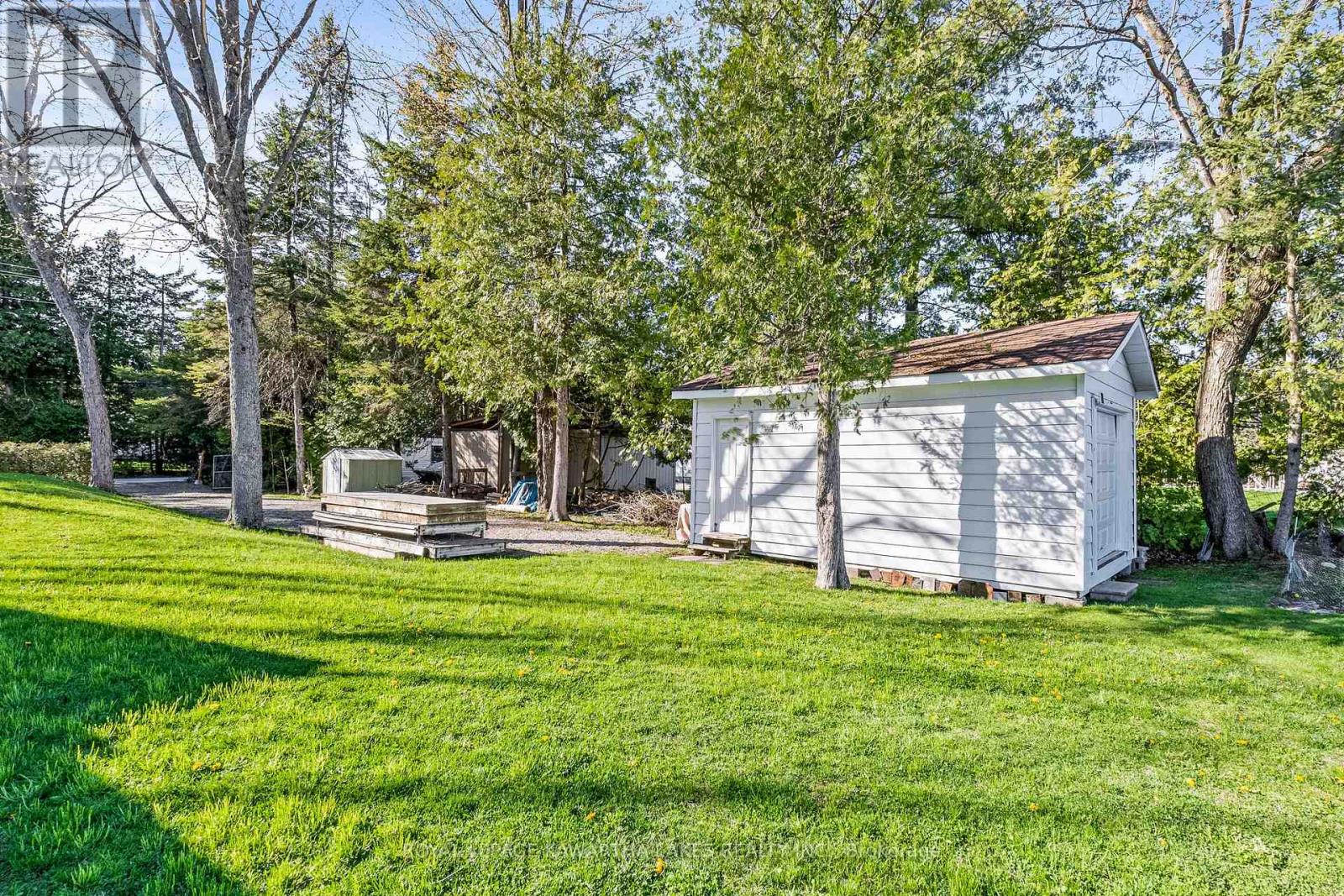404 Balsam Lake Drive, Kawartha Lakes, Ontario  K0M 2B0 - Photo 34 - X12138681