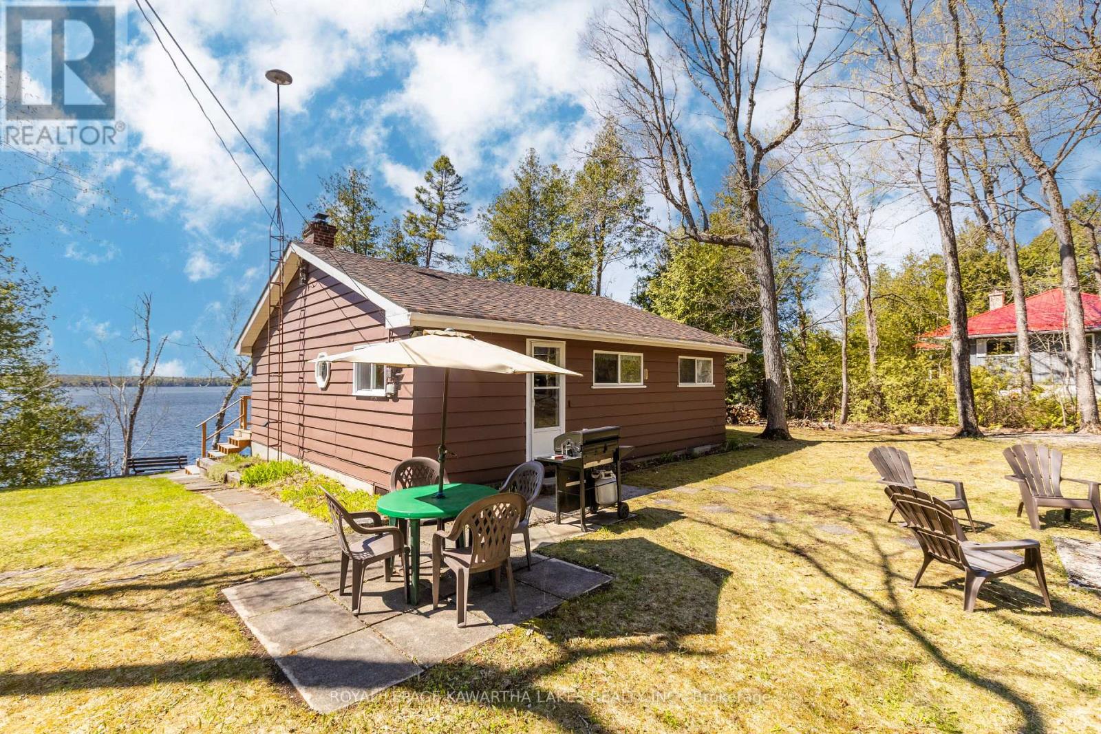 194 Rustic Trail, Kawartha Lakes, Ontario  K0M 1C0 - Photo 12 - X12140613
