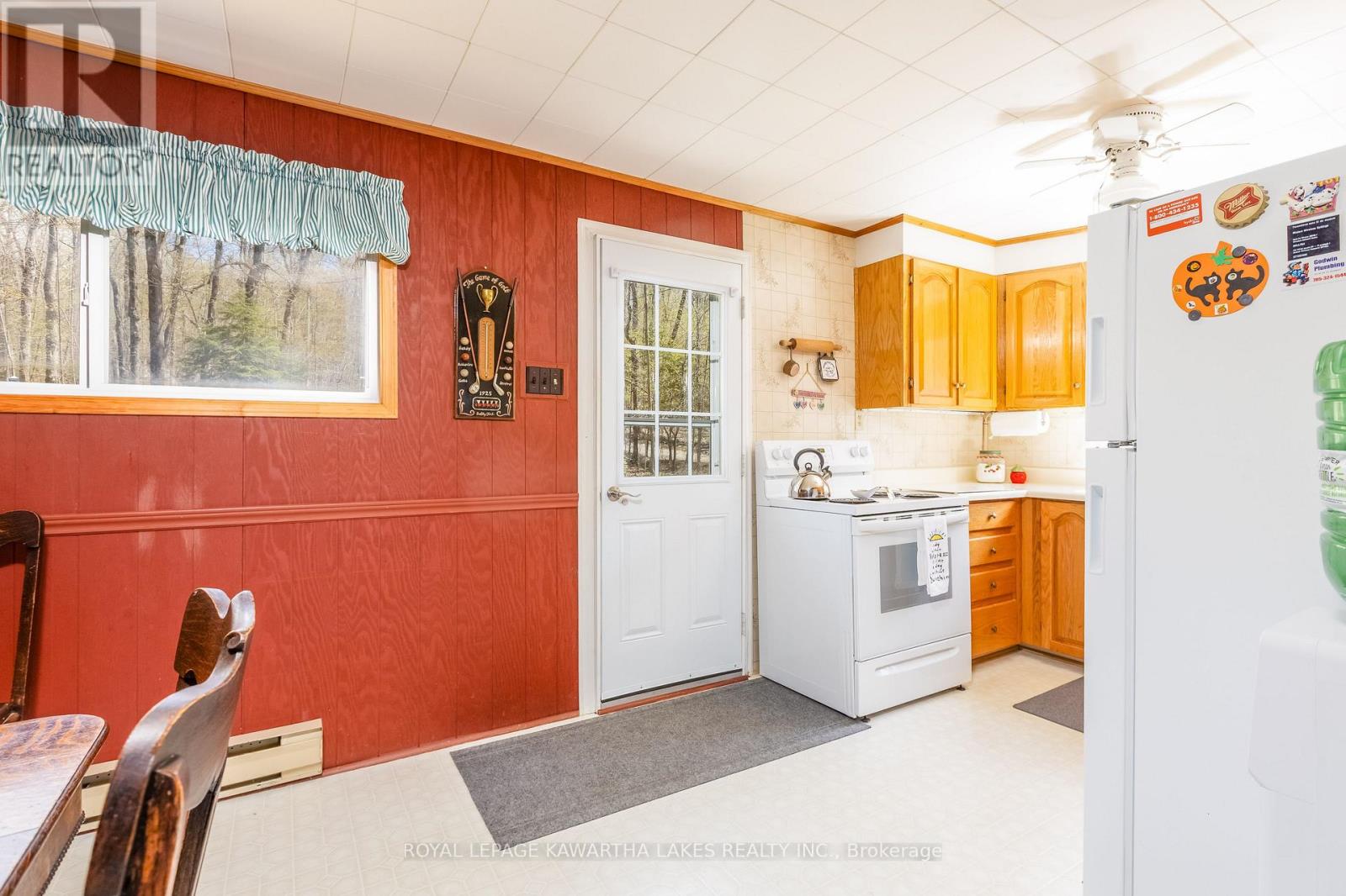 194 Rustic Trail, Kawartha Lakes, Ontario  K0M 1C0 - Photo 17 - X12140613