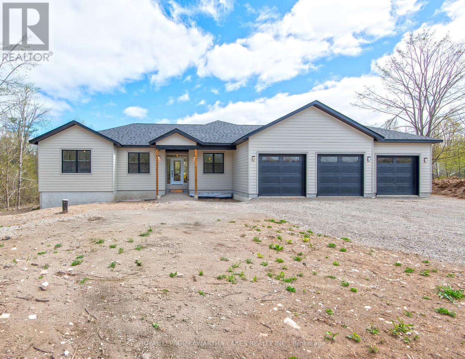 104 Moon Line Road N, Trent Lakes, Ontario  K0M 1A0 - Photo 2 - X12143680