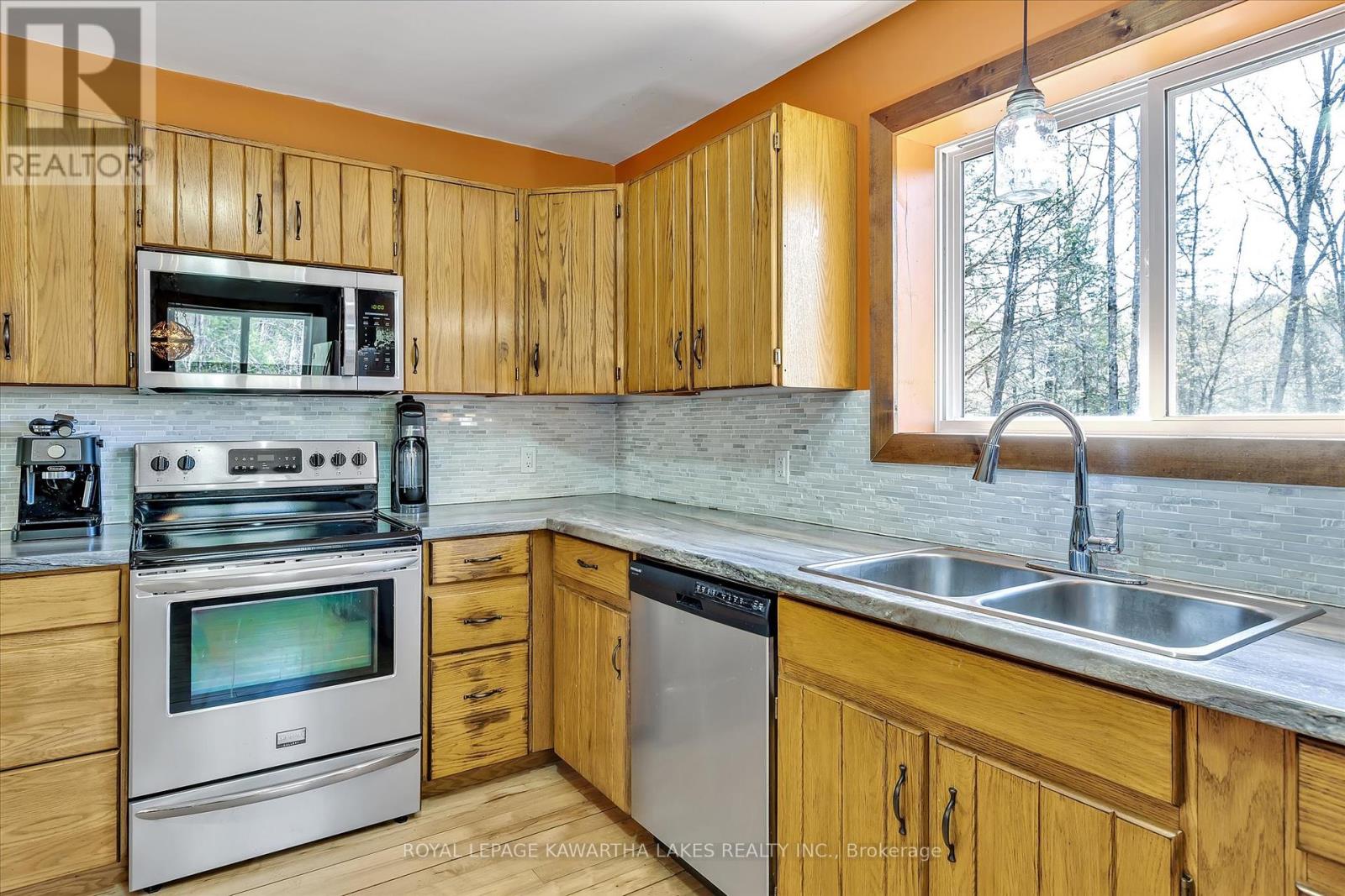 166 Jeffrey Lake Road, Faraday, Ontario  K0L 1C0 - Photo 10 - X12144731
