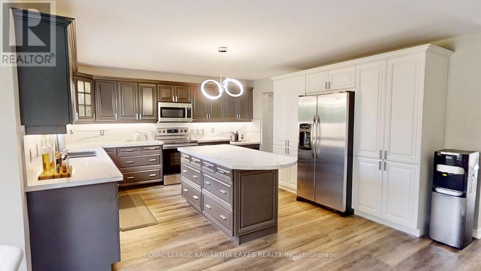 26 Maple Gate, Ramara, Ontario  L0K 1B0 - Photo 12 - S12145168