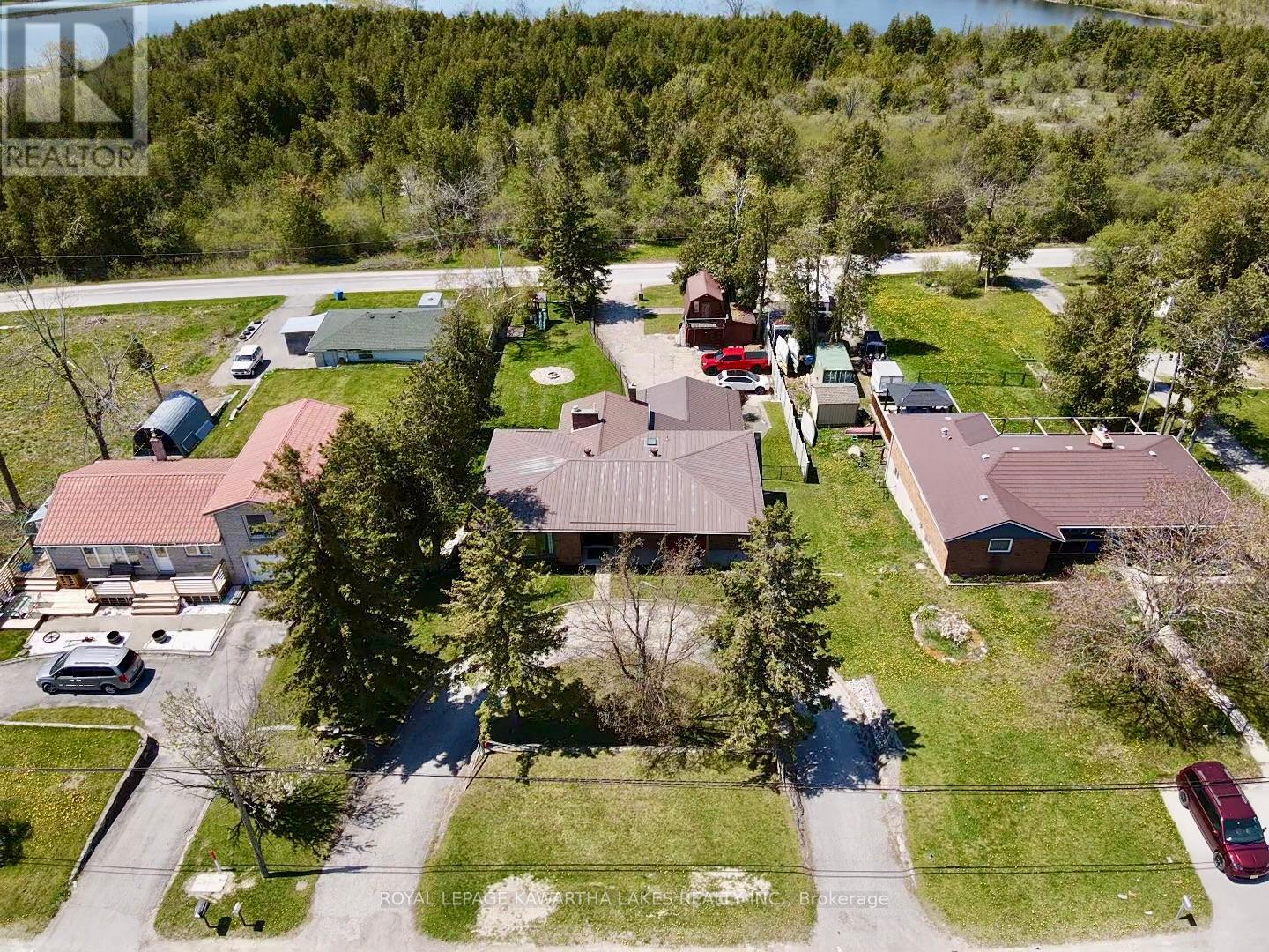 674 Osborne Street, Brock, Ontario  L0K 1A0 - Photo 3 - N12151966