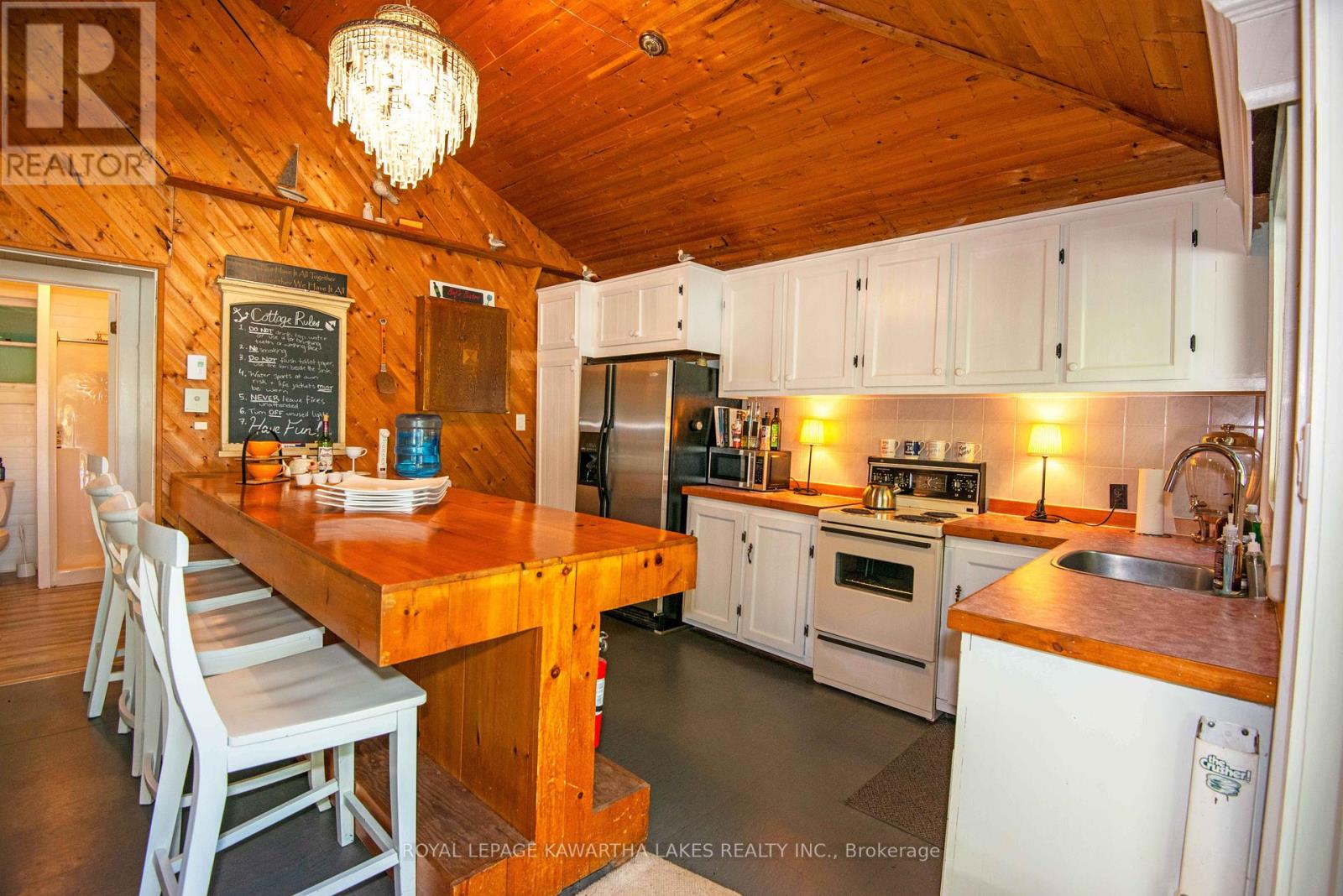 34 Deweys Island, Kawartha Lakes, Ontario  K0M 1N0 - Photo 8 - X12152364