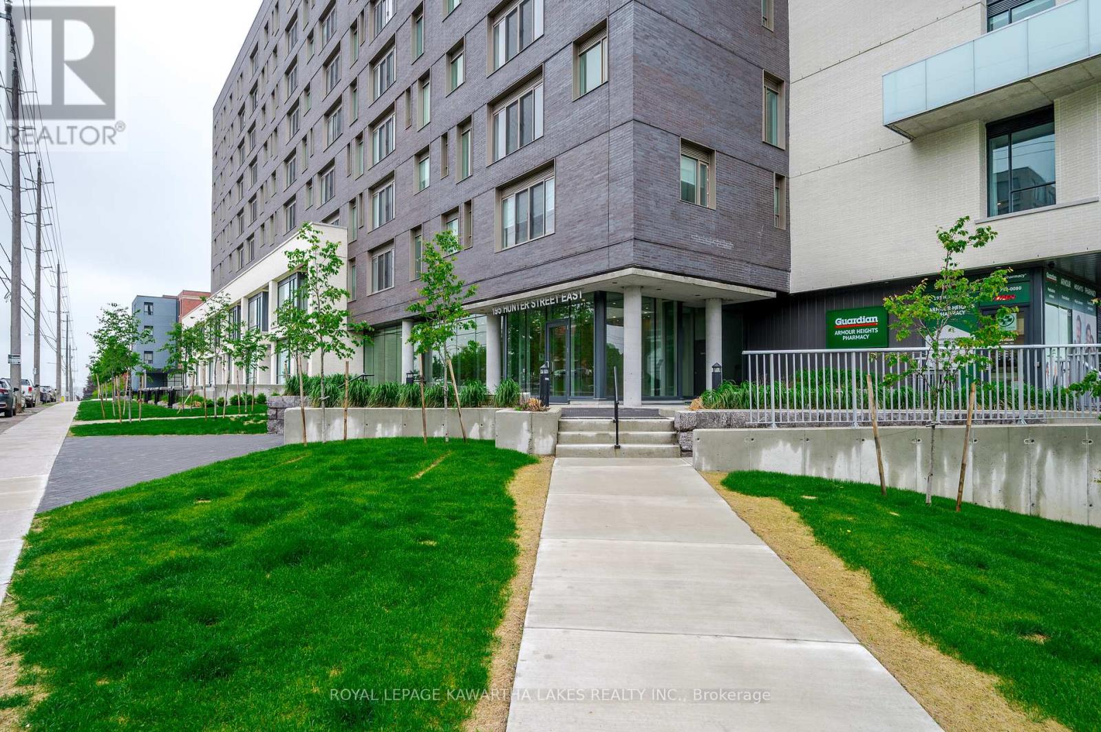 404 - 195 Hunter Street E, Peterborough East, Ontario  K9H 1G9 - Photo 4 - X12159782
