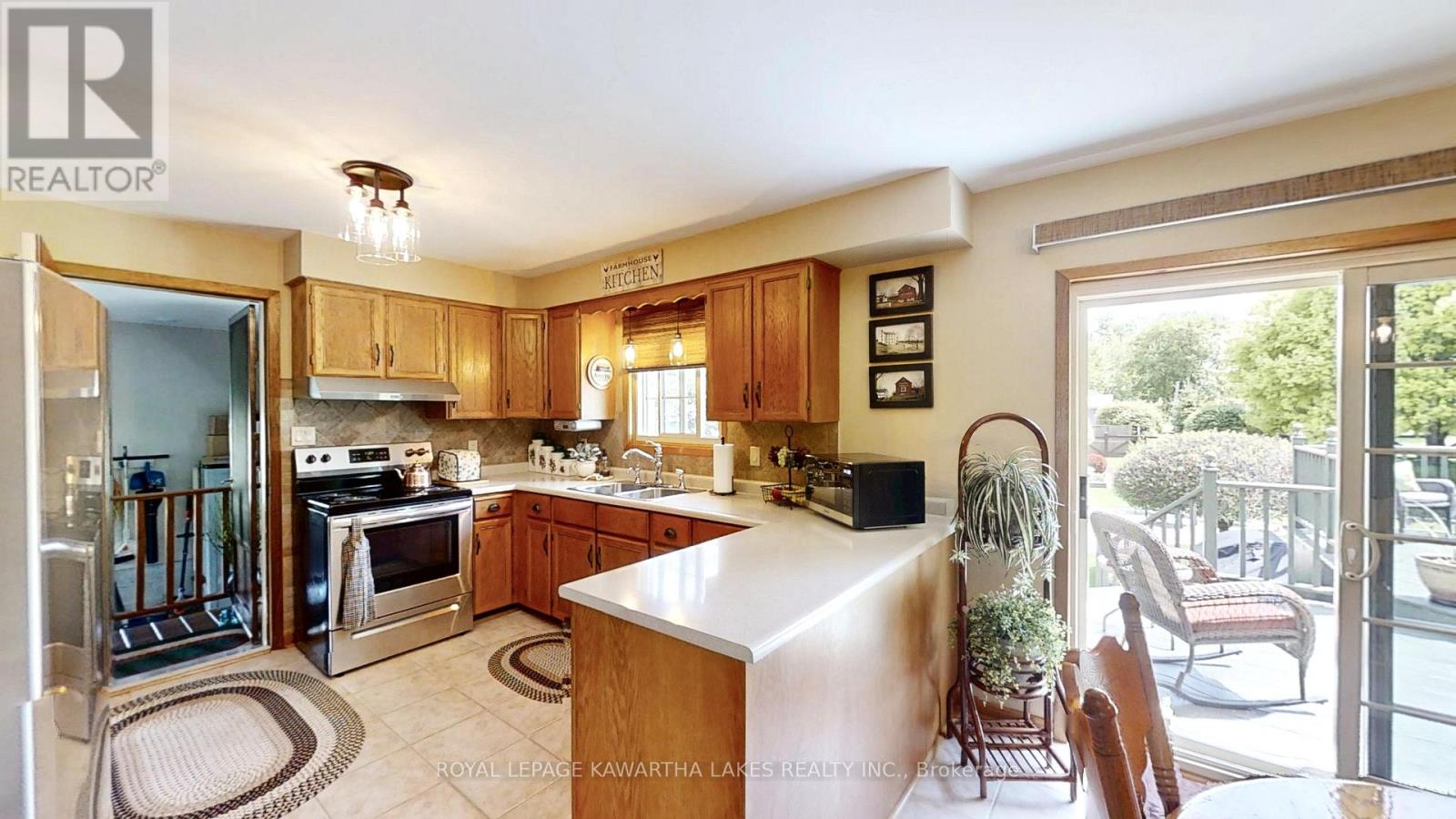 30 Grant Drive, Kawartha Lakes, Ontario  K0M 2M0 - Photo 14 - X12181756