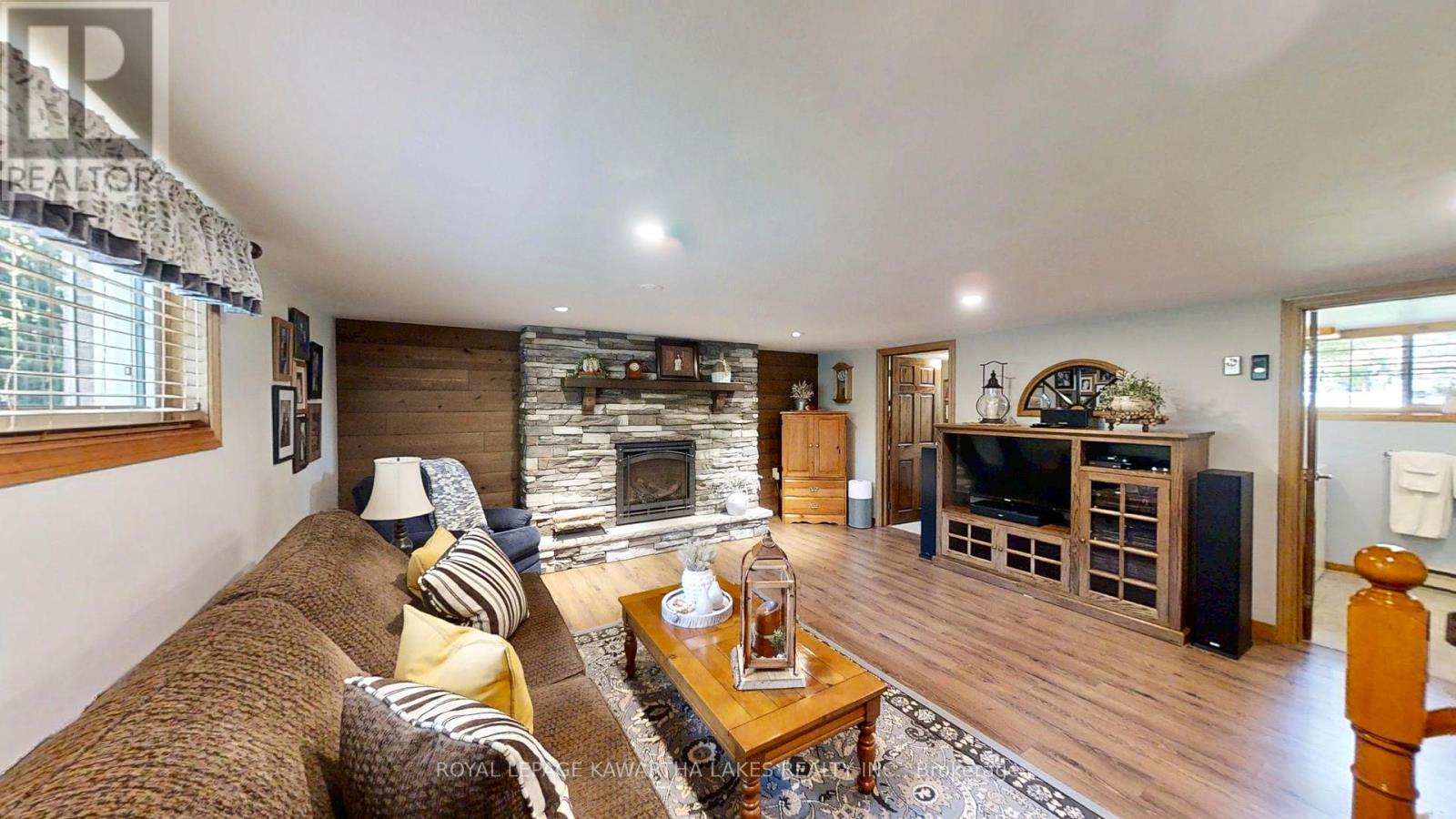 30 Grant Drive, Kawartha Lakes, Ontario  K0M 2M0 - Photo 29 - X12181756