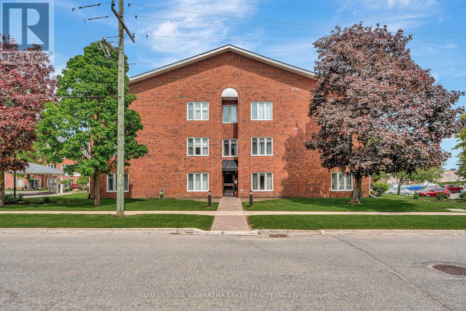 303 - 2 Heritage Way, Kawartha Lakes, Ontario  K9V 5P5 - Photo 37 - X12184565
