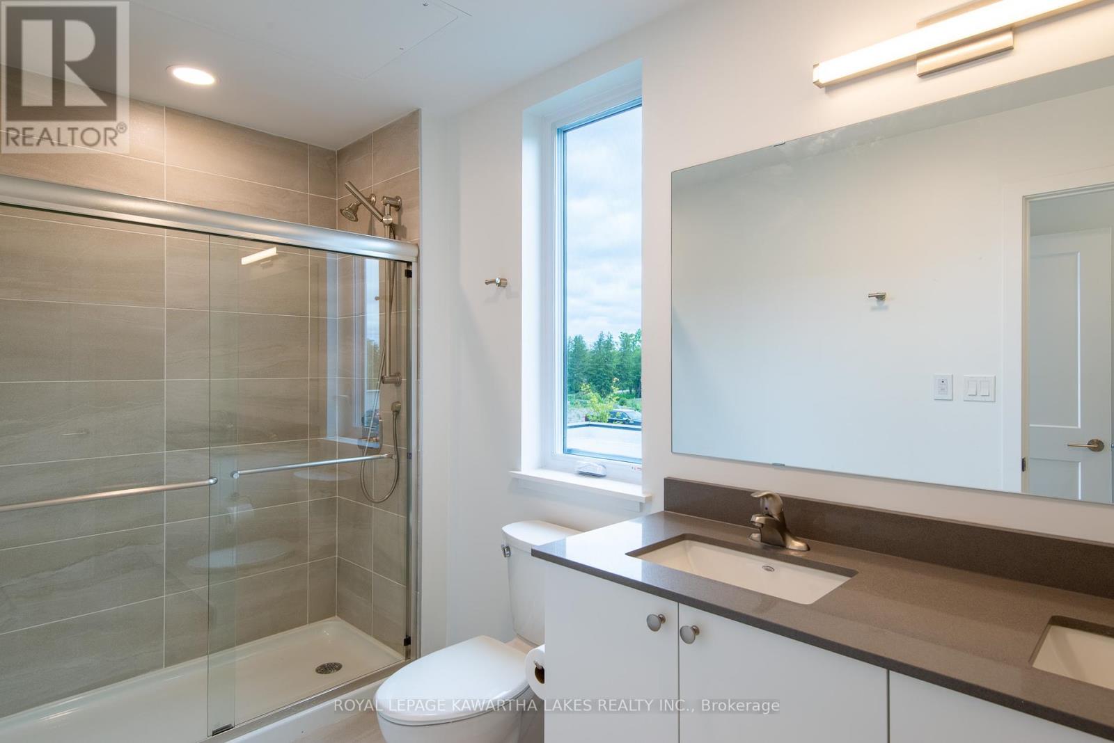 7 - 19 West Street N, Kawartha Lakes, Ontario  K0M 1N0 - Photo 12 - X12188125