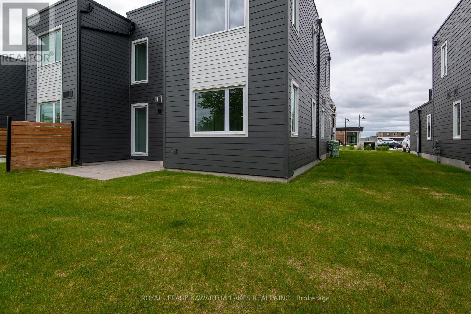 7 - 19 West Street N, Kawartha Lakes, Ontario  K0M 1N0 - Photo 18 - X12188125