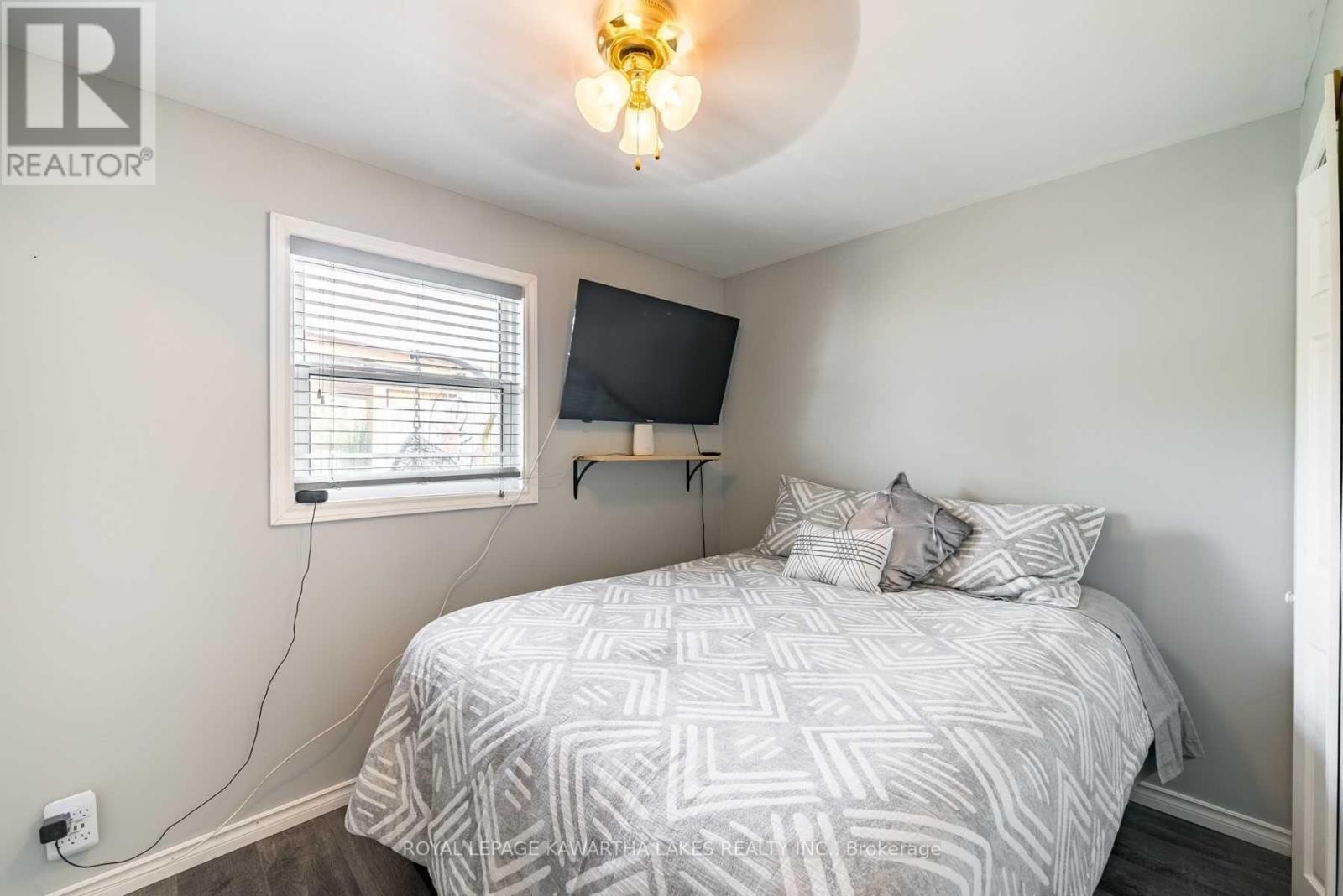813 County Road 121 Road, Kawartha Lakes, Ontario  K0M 1N0 - Photo 11 - X12189159