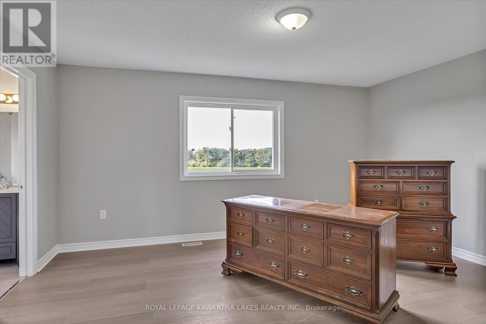 55 Truax Street, Kawartha Lakes, Ontario  K9V 0E3 - Photo 22 - X12189900