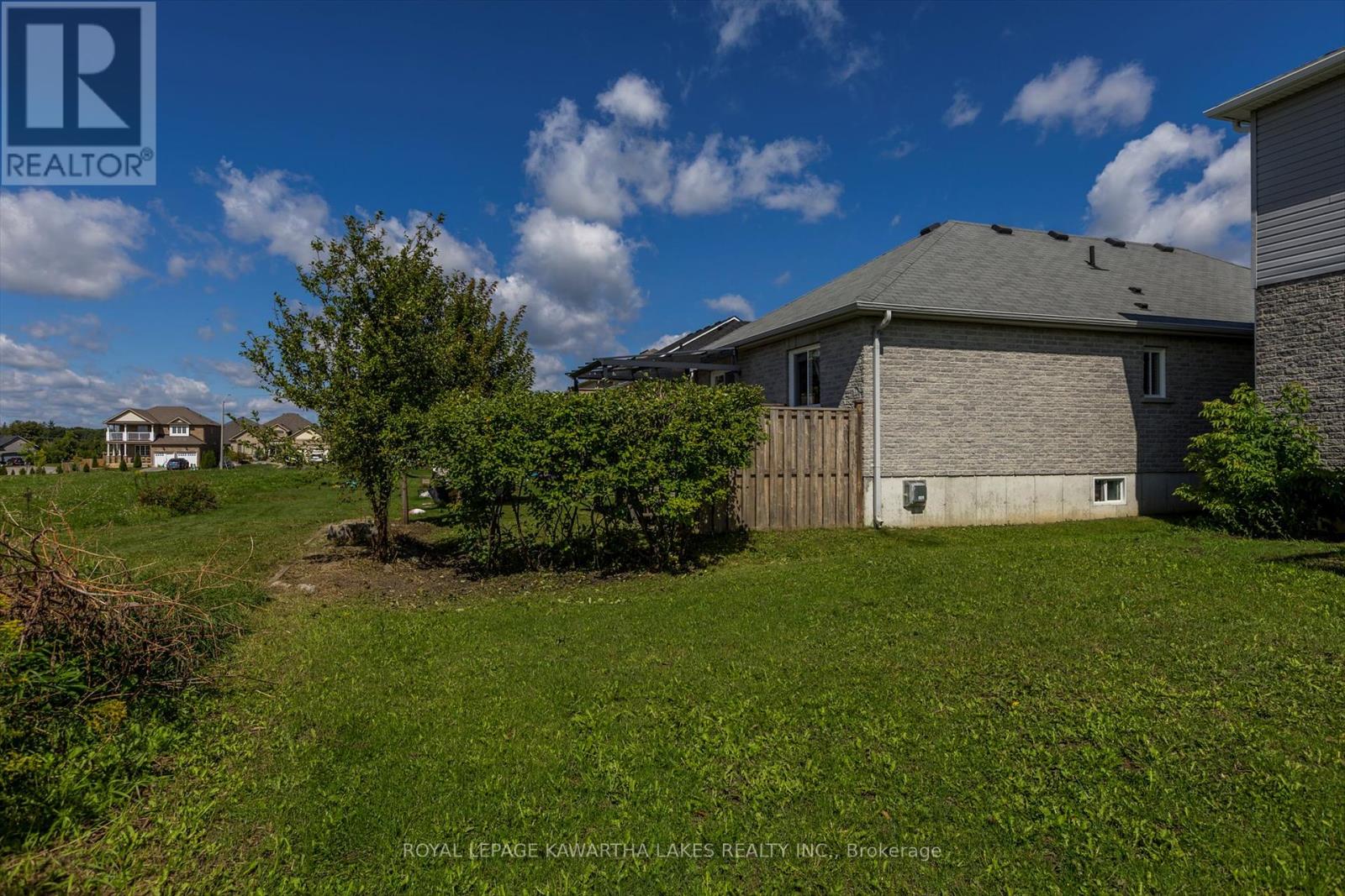 55 Truax Street, Kawartha Lakes, Ontario  K9V 0E3 - Photo 39 - X12189900