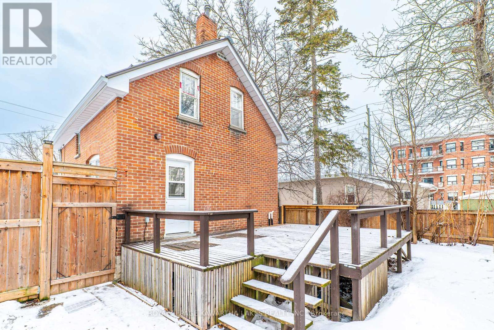 54 Glenelg Street W, Kawartha Lakes, Ontario  K9V 2V2 - Photo 31 - X12691070