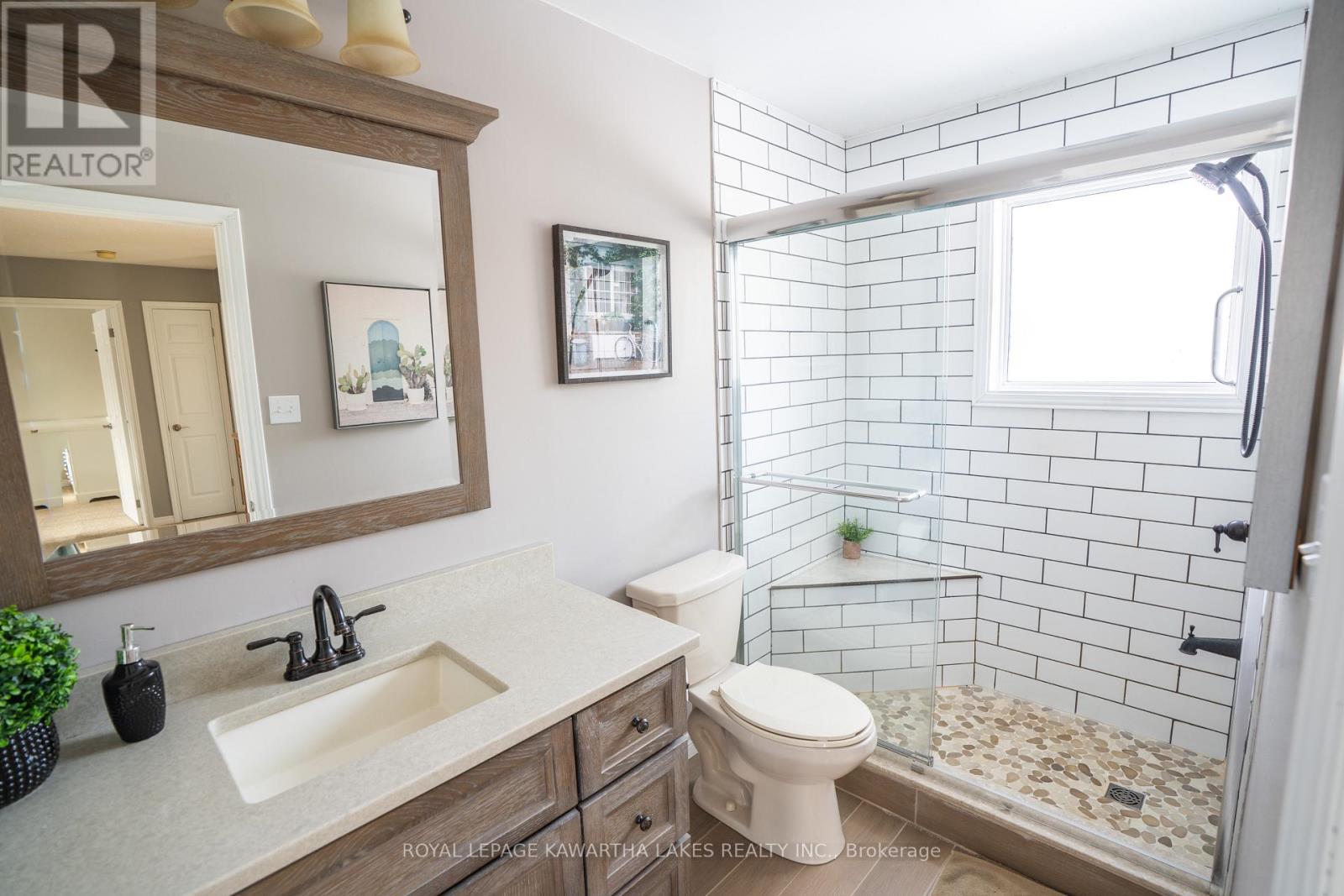 59 Victoria Avenue, Brock, Ontario  L0K 1A0 - Photo 36 - N12703198